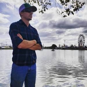 Meet your Posher, Kyle